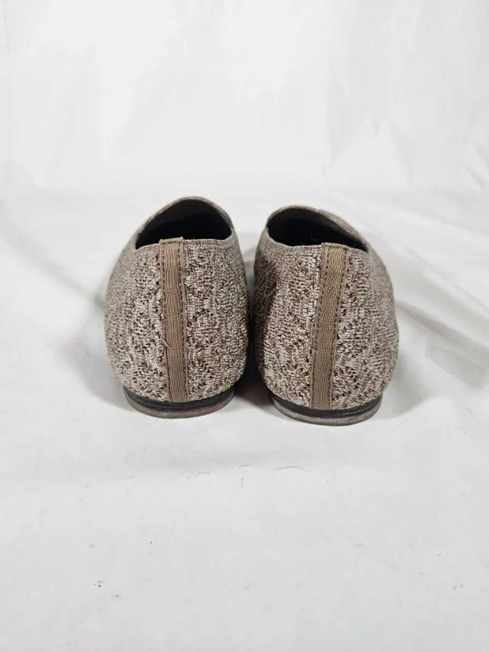 Skechers Cleo Loafers Women's Size 9.5 Tan Slip-On Shoes Air Cooled Memory Foam